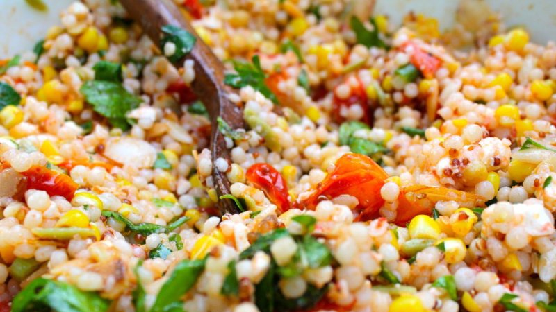 Bol Tahıllı Salata Önerileri