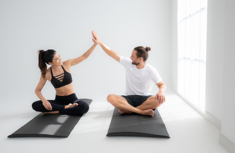 Partnerli Yapılan Yoga 