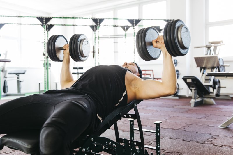 Bench Press Egzersizler