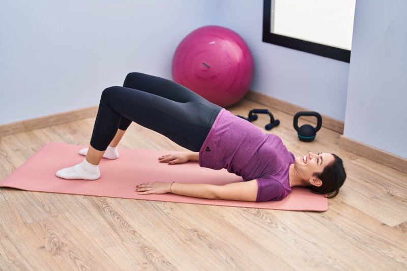 Glute Köprüsü Egzersizi