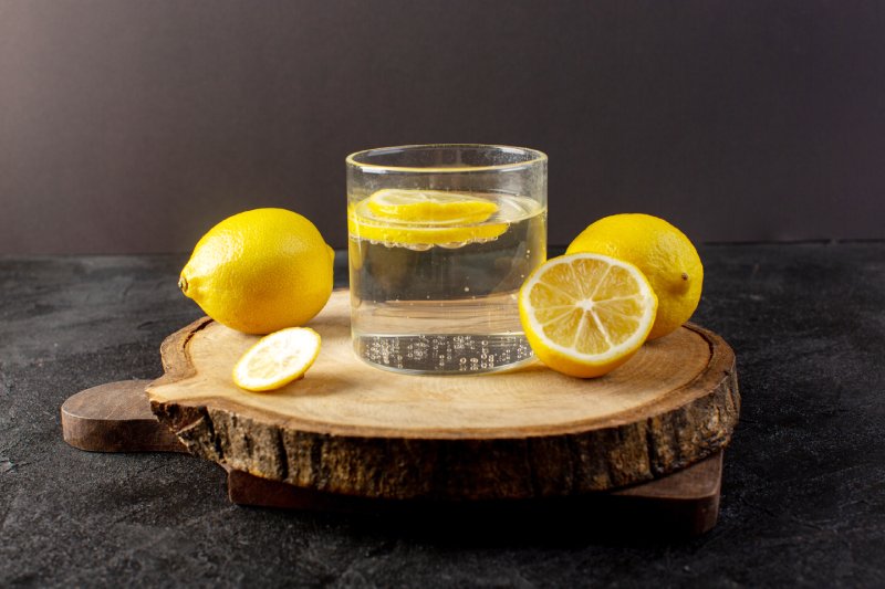 Limonlu Su 